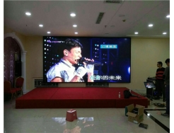 Һ��ƴ�����cLED�@ʾ���ı��|�ԅ^�e���l���֡�